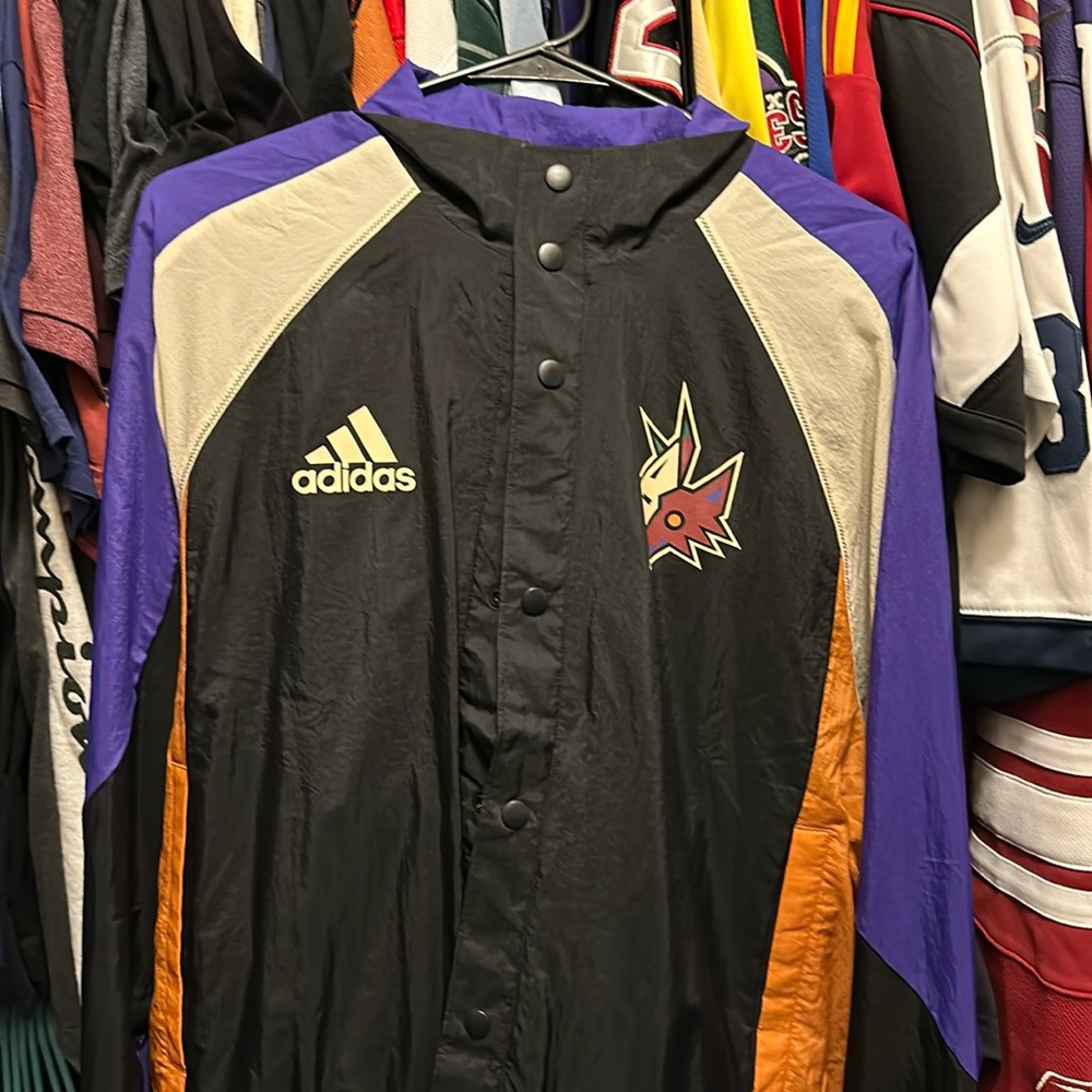 Arizona Coyotes Reverse Retro Windbreaker